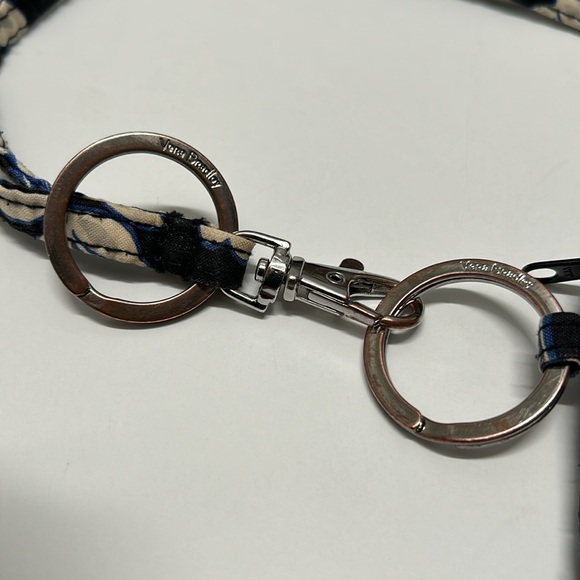 Vera Bradley Snow Lotus ID Zip Pouch and Lanyard - Picture 3 of 8